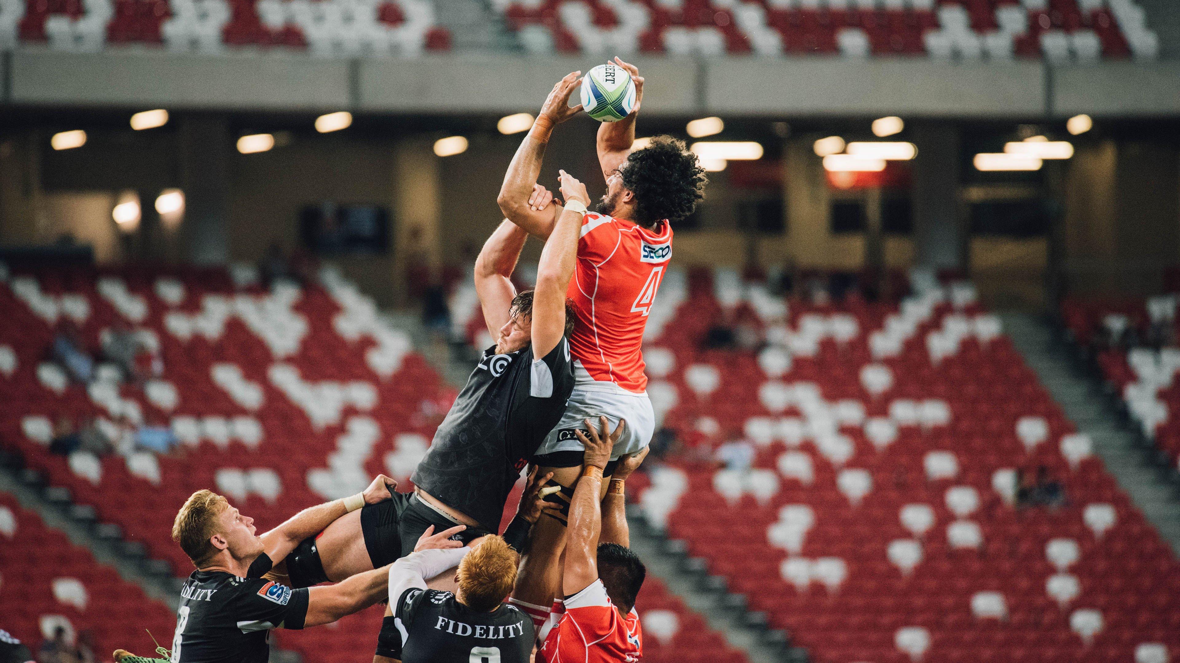 库里狂砍50分创赛季新高 勇士力克强敌延续连胜势头